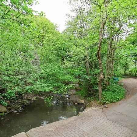 Prázdninový dům Roe Deer With Wood-fired Hot Tub - Alum House Litlebeck,