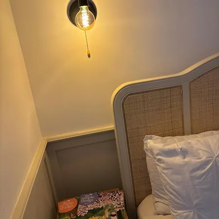 Roe Deer With Wood-fired Hot Tub - Alum House Litlebeck, *