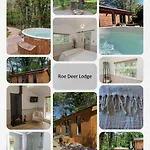 Roe Deer With Wood-fired Hot Tub - Alum House Litlebeck, * Whitby